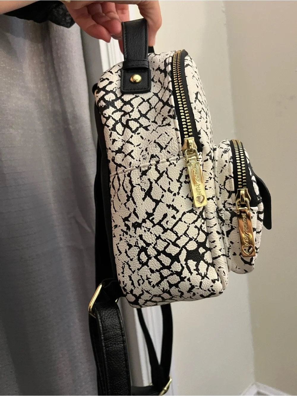 Betsey Johnson Dog Mini Backpack